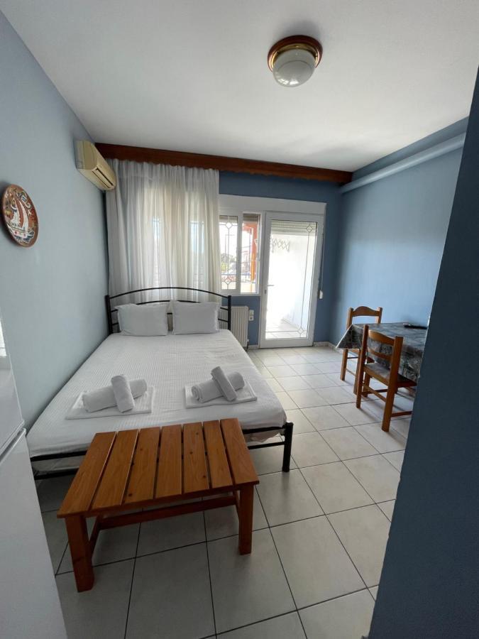 Artemis Hotel Apartments Keramotí Exterior foto